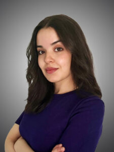 Yasmine Khelfa